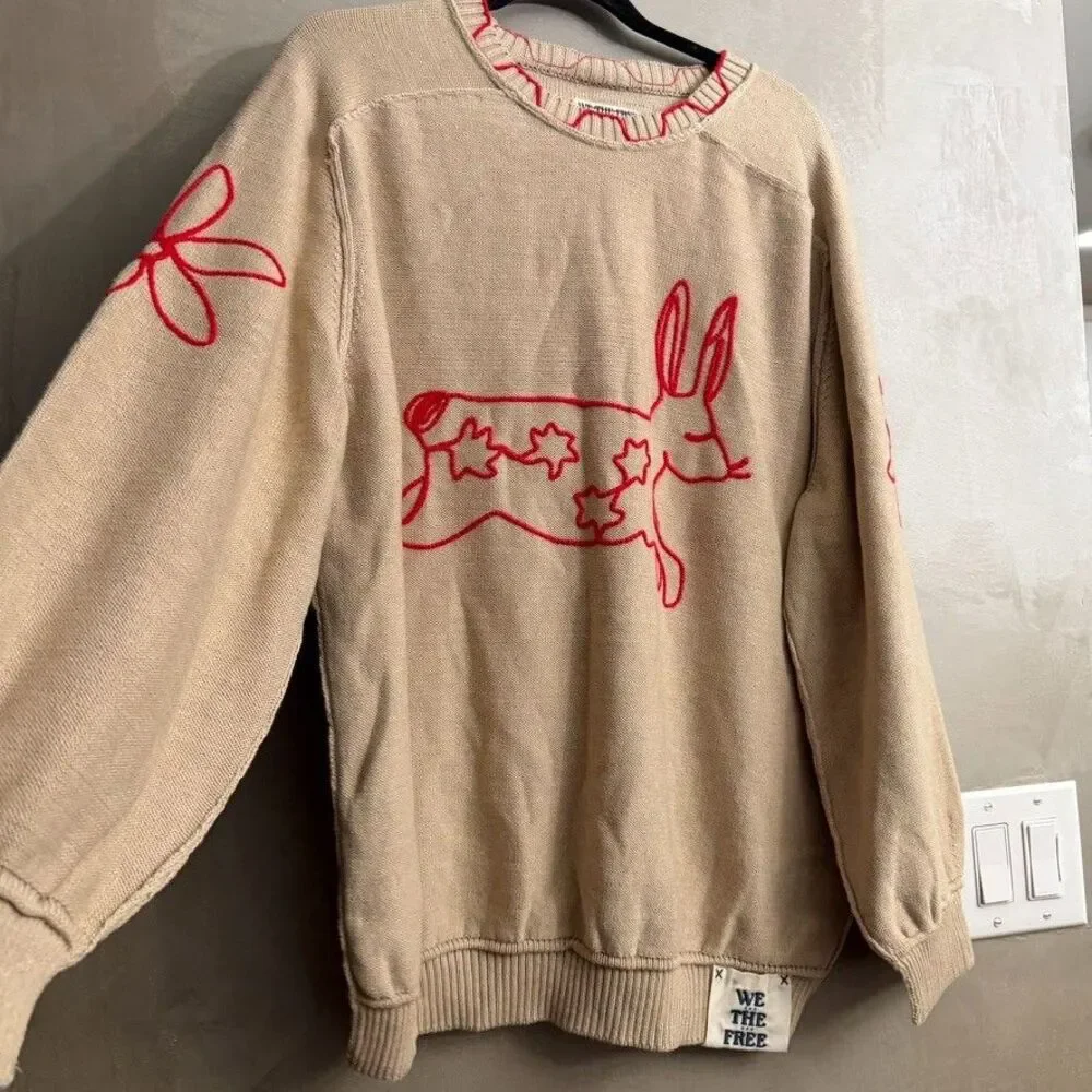 Free People We The Free Bunny Graphic Crewneck Sweater Medium M NEW - Picture 5 of 7